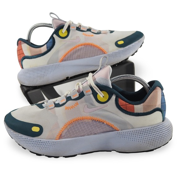 Nike Shoes - Nike React Escape Run Women Size 10 White Pink Running Shoes DH2512-100